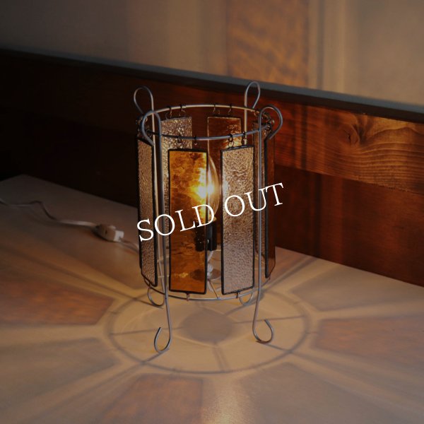 ヴィンテージアンバーガラス＆梨地ガラスのステンドグラステーブルライト｜卓上照明デスクライト琥珀クリア古硝子