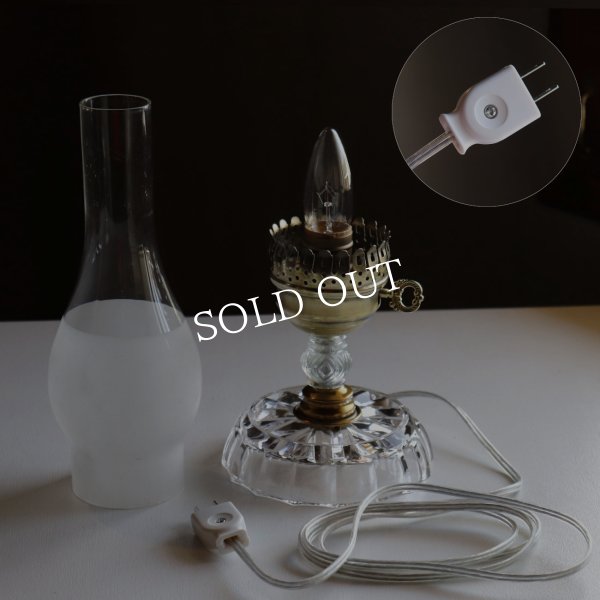 USAヴィンテージガラス製テーブルライト｜ハリケーンランプ・アンティーク卓上照明