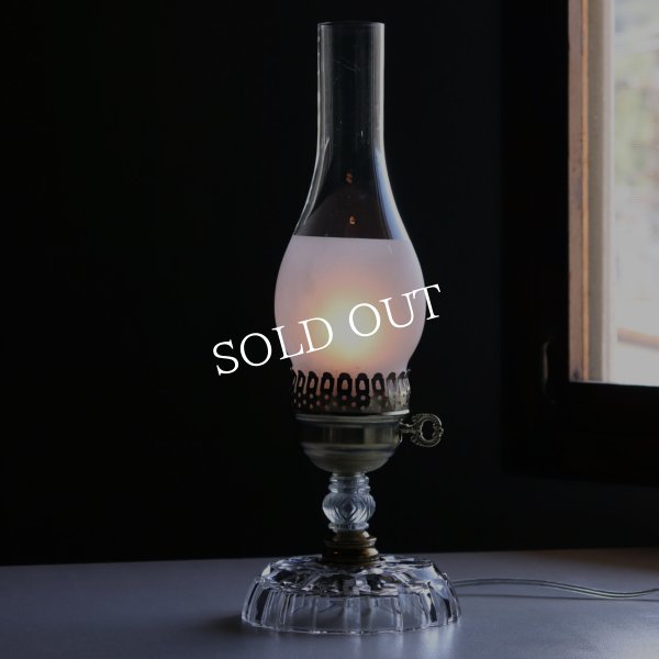 USAヴィンテージガラス製テーブルライト｜ハリケーンランプ・アンティーク卓上照明