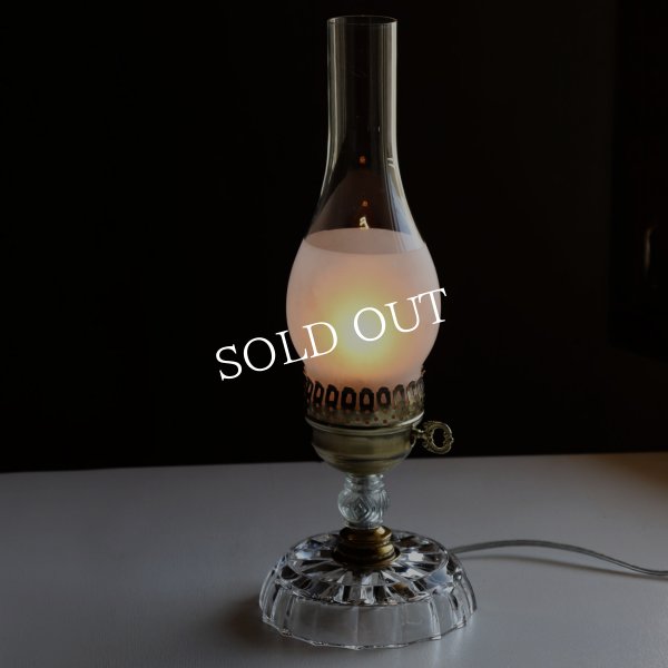 USAヴィンテージガラス製テーブルライト｜ハリケーンランプ・アンティーク卓上照明