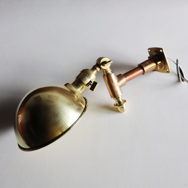USAヴィンテージインダストリアルラウンドシェードブラスブラケットライト|工業系グースネックシェード真鍮製壁掛照明