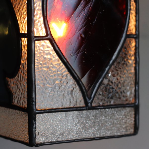 ヴィンテージガラス製ステンドグラスペンダントライト・トランプ柄｜天井吊下げ照明ハート・ダイヤ・スペード・クラブ