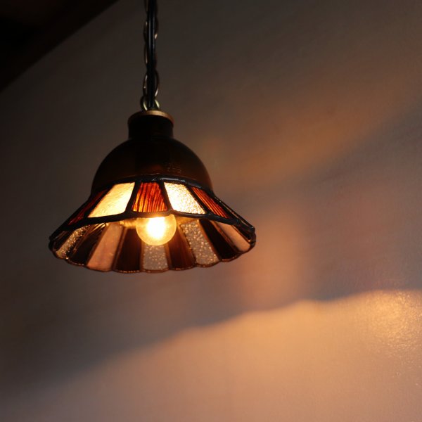 【アンバー】ステンドグラスミニペンダントライト花型｜吊下げ照明・天井照明