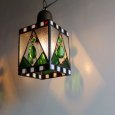 クリスマスカラー&ヴィンテージプリズムのステンドグラスペンダントライト｜天井吊り下げ照明