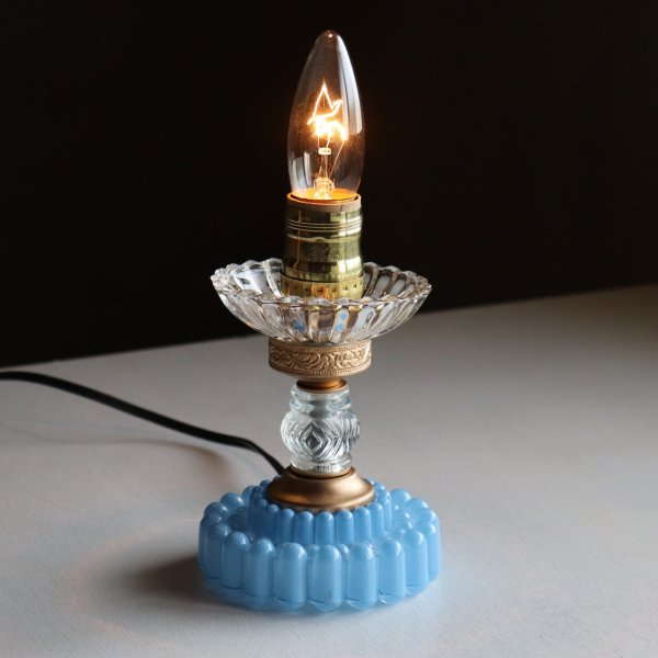 USAヴィンテージホブネイルガラスのミニテーブルライト卓上照明・水色硝子｜カフェランプ