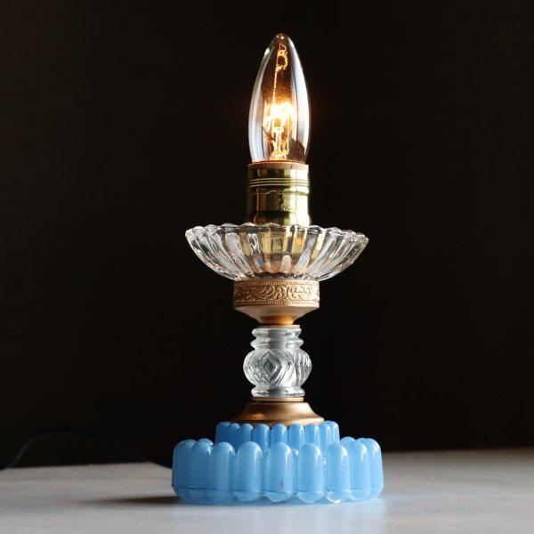 USAヴィンテージホブネイルガラスのミニテーブルライト卓上照明・水色硝子｜カフェランプ