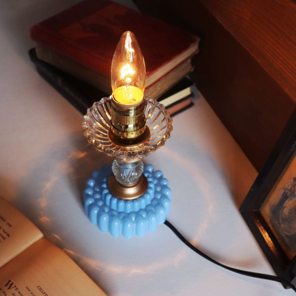 USAヴィンテージホブネイルガラスのミニテーブルライト卓上照明・水色硝子｜カフェランプ