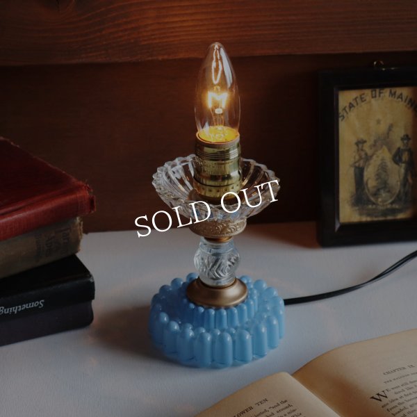 USAヴィンテージホブネイルガラスのミニテーブルライト卓上照明・水色硝子｜カフェランプ