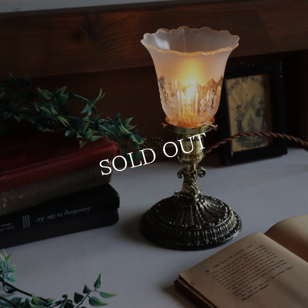 USAヴィンテージアラベスク柄ガラスシェード付きカフェランプ｜ヴィクトリアン卓上照明ミニテーブルライト