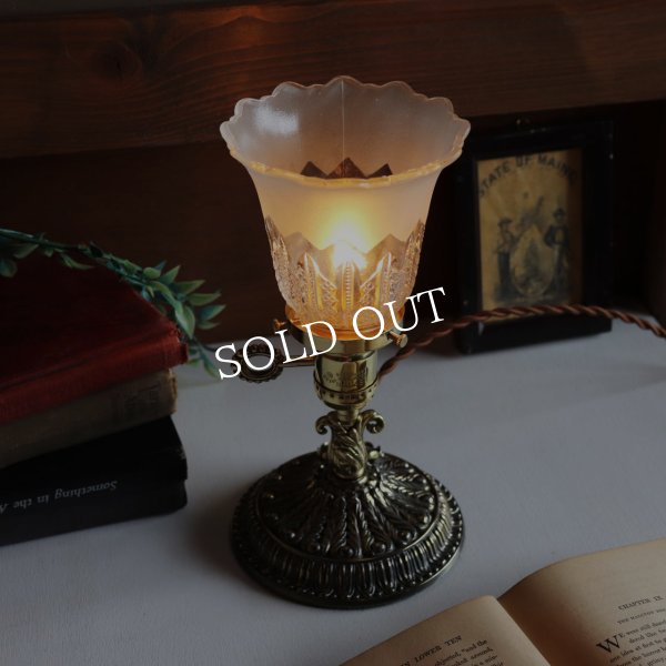 USAヴィンテージアラベスク柄ガラスシェード付きカフェランプ｜ヴィクトリアン卓上照明ミニテーブルライト