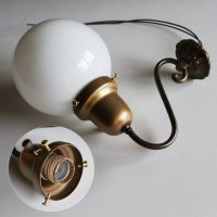 画像2: ヴィンテージミルクガラスブラケットライト｜コロニアル壁付け照明・真鍮古美仕上げ
