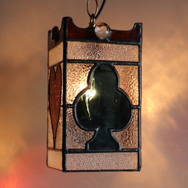 ヴィンテージガラス製ステンドグラスペンダントライト・トランプ柄｜天井吊下げ照明ハート・ダイヤ・スペード・クラブ