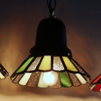 画像1: 氷滴とミントグリーンの花灯り|爽やかに透けるステンドグラスペンダントライト