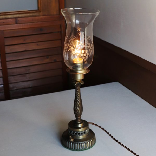 USAヴィンテージハリケーンランプ卓上照明・テーブルライト葡萄柄エッチンググラス｜アンティーク