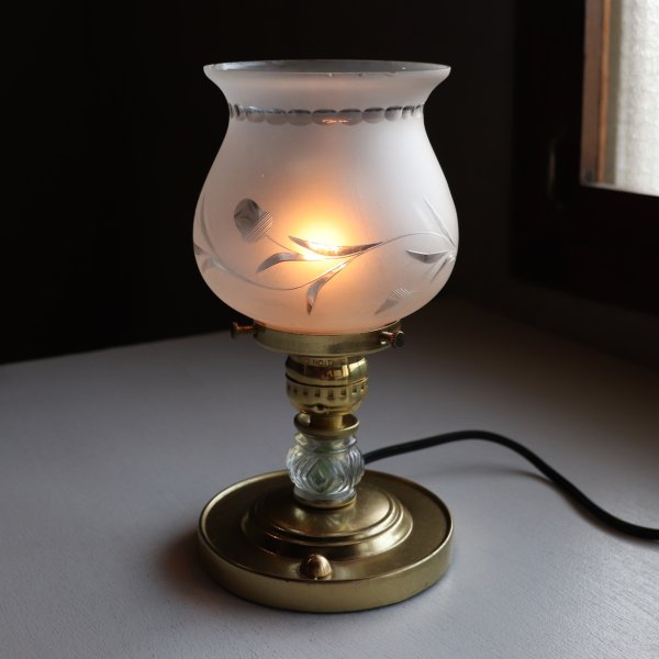 すずらんモチーフ ヴィンテージガラス テーブルランプ｜アンティーク調卓上照明