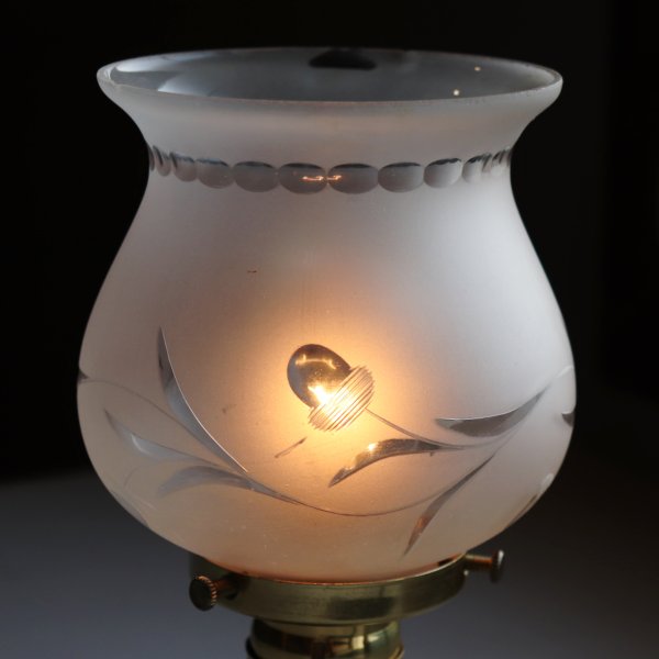 すずらんモチーフ ヴィンテージガラス テーブルランプ｜アンティーク調卓上照明