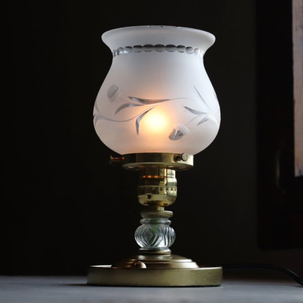 すずらんモチーフ ヴィンテージガラス テーブルランプ｜アンティーク調卓上照明