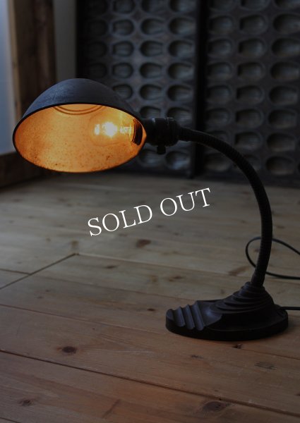 画像3: 工業系卓上照明｜ヴィンテージインダストリアルEAGLEグースネックデスクライト｜オフィスアイアン鉄テーブルランプ (3)