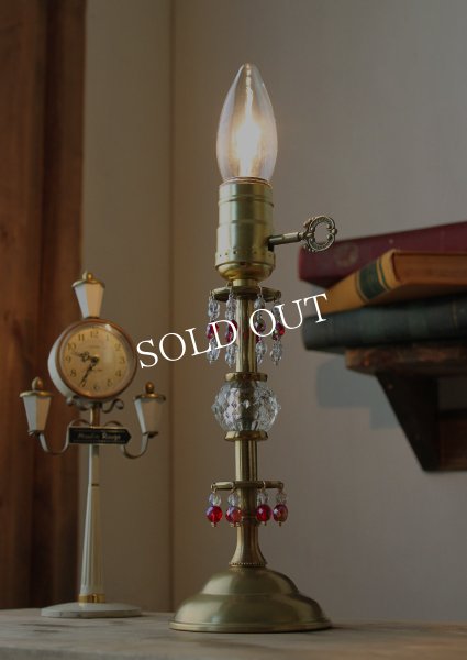画像4: チェコビーズ付ヴィンテージ鍵型スイッチ・ガラス&真鍮のテーブルランプ｜アンティークヴィンテージ卓上照明テーブルライト (4)
