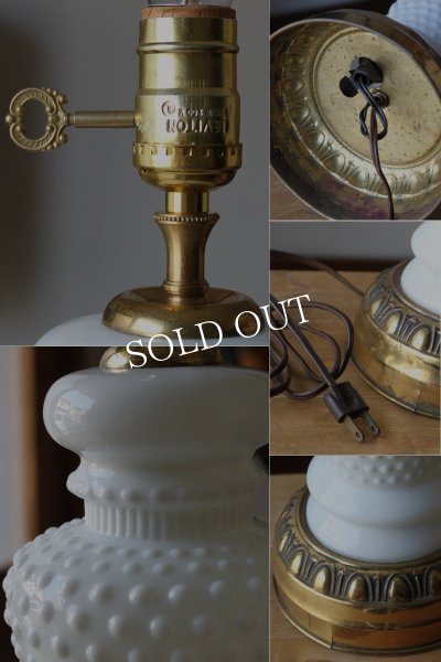 画像5: USAヴィンテージ鍵スイッチ付ミルクガラス製ホブネイル3Wayテーブルランプ｜アンティークヴィクトリアン卓上照明テーブルライト (5)