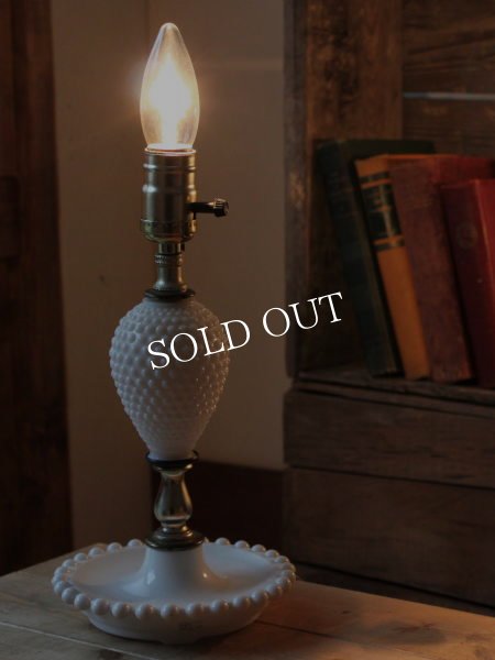 画像2: USAアメリカンヴィンテージミルクガラス製ホブネイルテーブルライト｜卓上照明テーブルランプ (2)