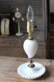 画像4: USAアメリカンヴィンテージミルクガラス製ホブネイルテーブルライト｜卓上照明テーブルランプ (4)