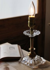 画像1: USAヴィンテージ卓上照明カットが美しいスクエアガラス&真鍮のテーブルランプ｜ヴィクトリアンテーブルライト