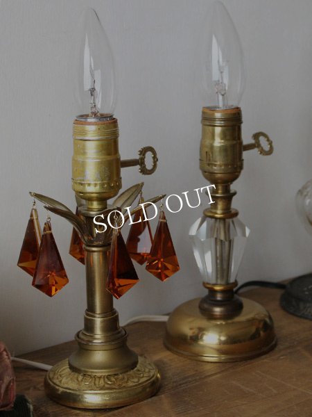 画像3: USAヴィンテージ卓上照明鍵付アンバープリズムヴィクトリアンテーブルランプ｜オールドアメリカンライト真鍮琥珀 (3)