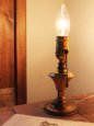 アンティークミニテーブルライト｜ピンクマーブルと真鍮の卓上照明ライト