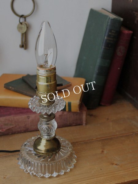 アンティークガラステーブルランプ｜ホブネイルカットガラス卓上照明