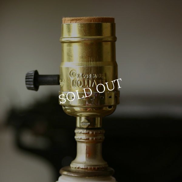 画像7: USAヴィンテージミルクガラス製ホブネイルテーブルライト｜照明 (7)