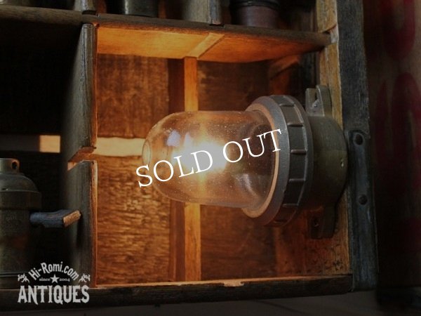 画像2: ヴィンテージ真鍮製ガラスシェードマリンランプ 小D/アンティークウォールランプ (2)