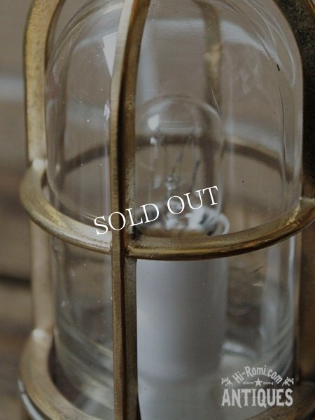 画像4: ヴィンテージ真鍮製ガラスシェードマリンランプB/アンティークウォールランプ (4)