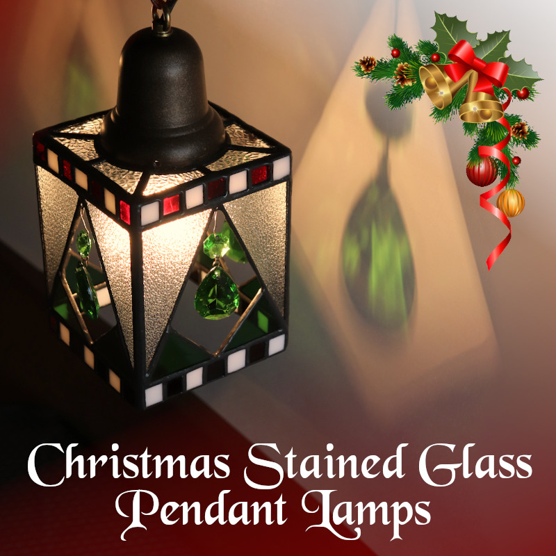 クリスマスカラーが可愛いステンドグラスとヴィンテージプリズムを使ったペンダントライトをアップ！