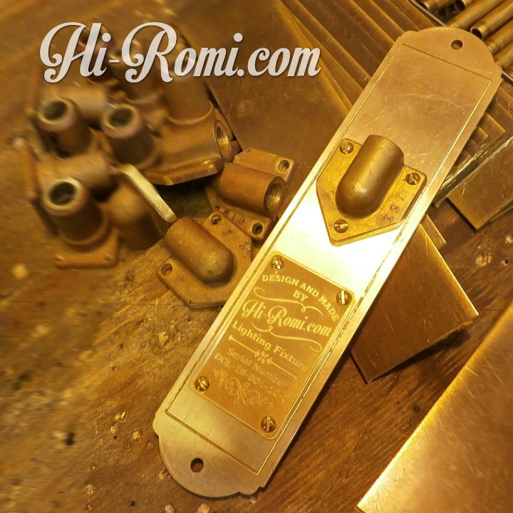 Hi-Romi.com(ハイロミドットコム)オリジナル照明。 真鍮製壁掛けライトの製作途中。
